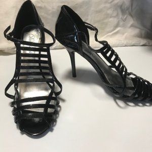 Delicious Black strappy sandals 8